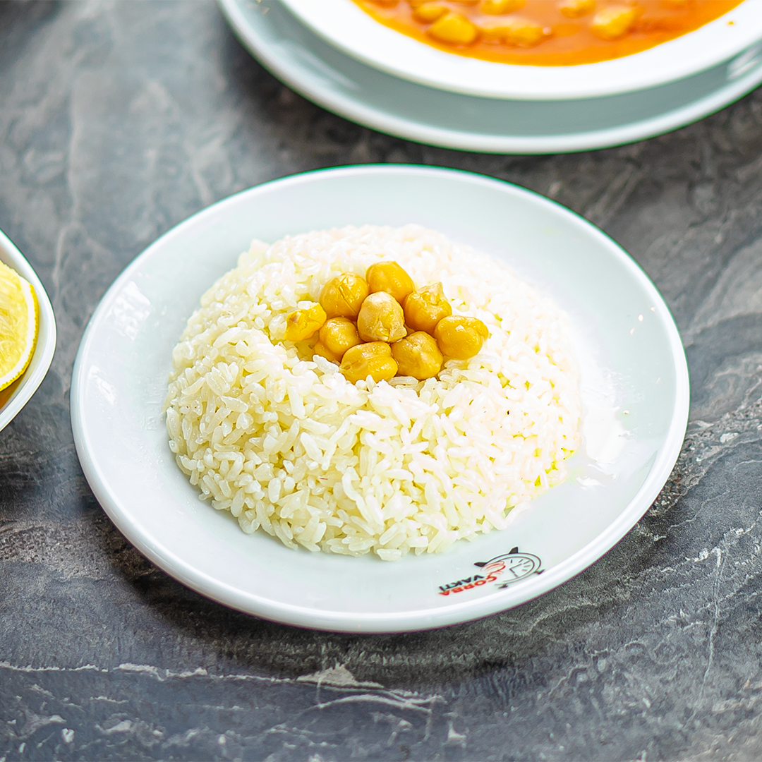 Üstü Nohutlu Pirinç Pilavı