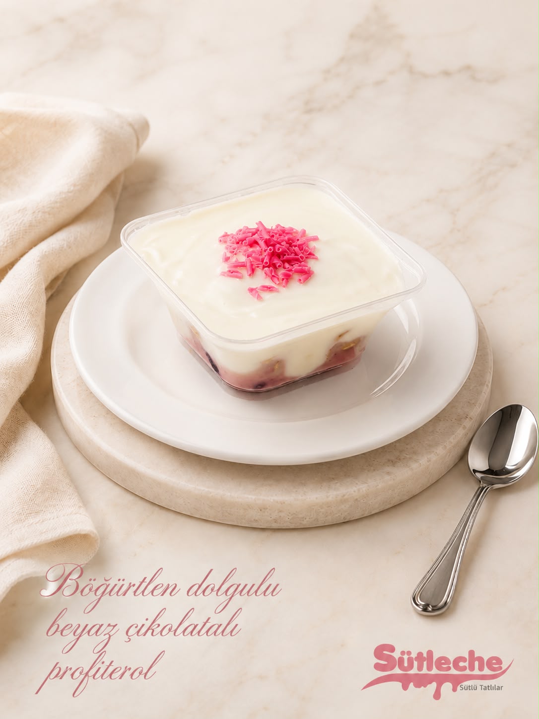 Beyaz Çikolatalı Profiterol (Böğürtlen Dolgulu)