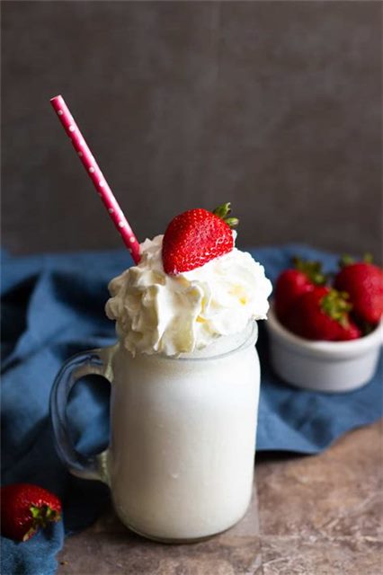 VANİLYALI MİLKSHAKE