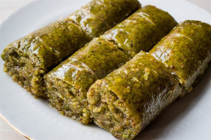 FISTIKLI SARMA BAKLAVA